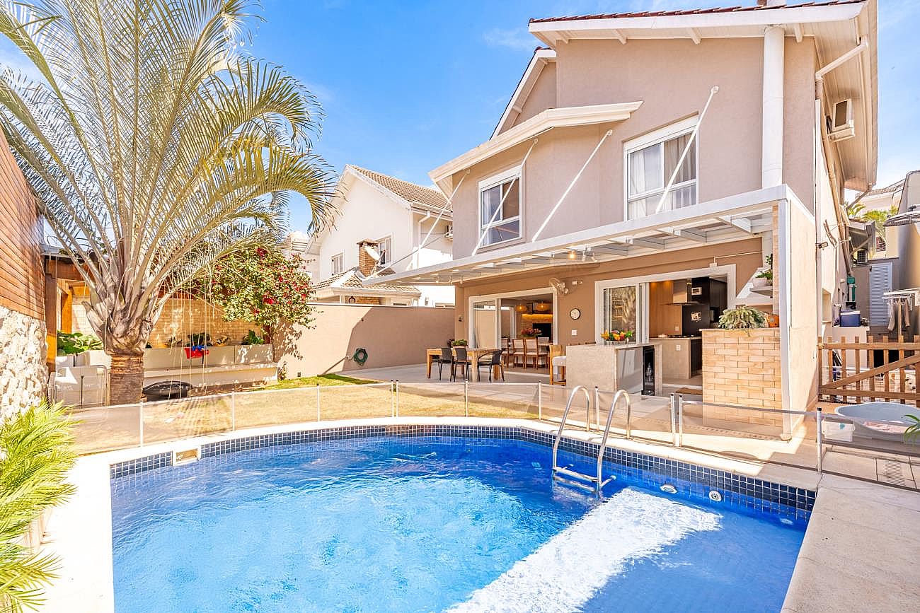 Casa de condomnio Santana de Parnaba  Alphaville  Alphaville Residencial 05