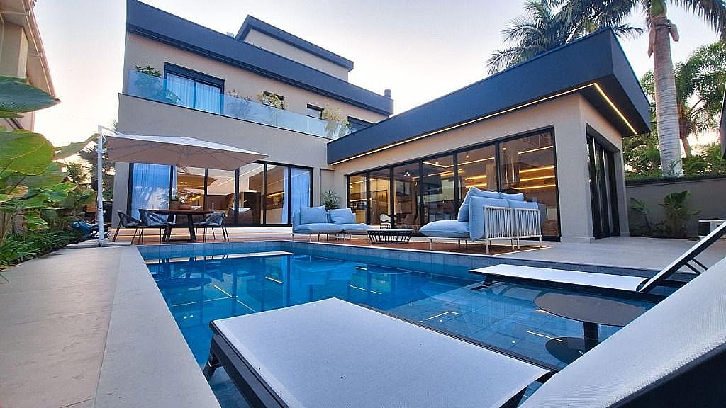 Casa de condomnio Santana de Parnaba  Alphaville  Alphaville Residencial 11